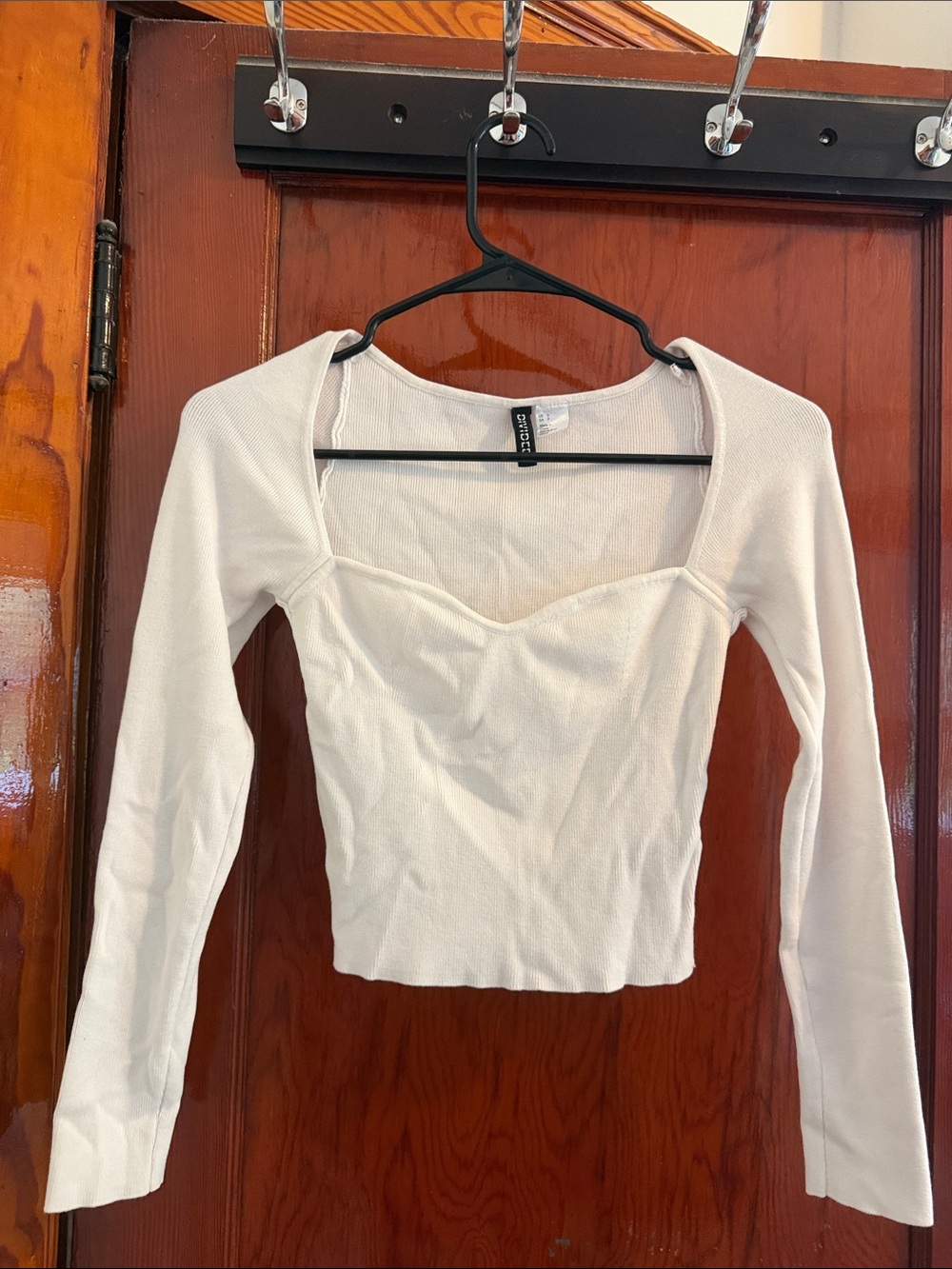 H&M Cream Ribbed Long-Sleeve Sweetheart Neck Top